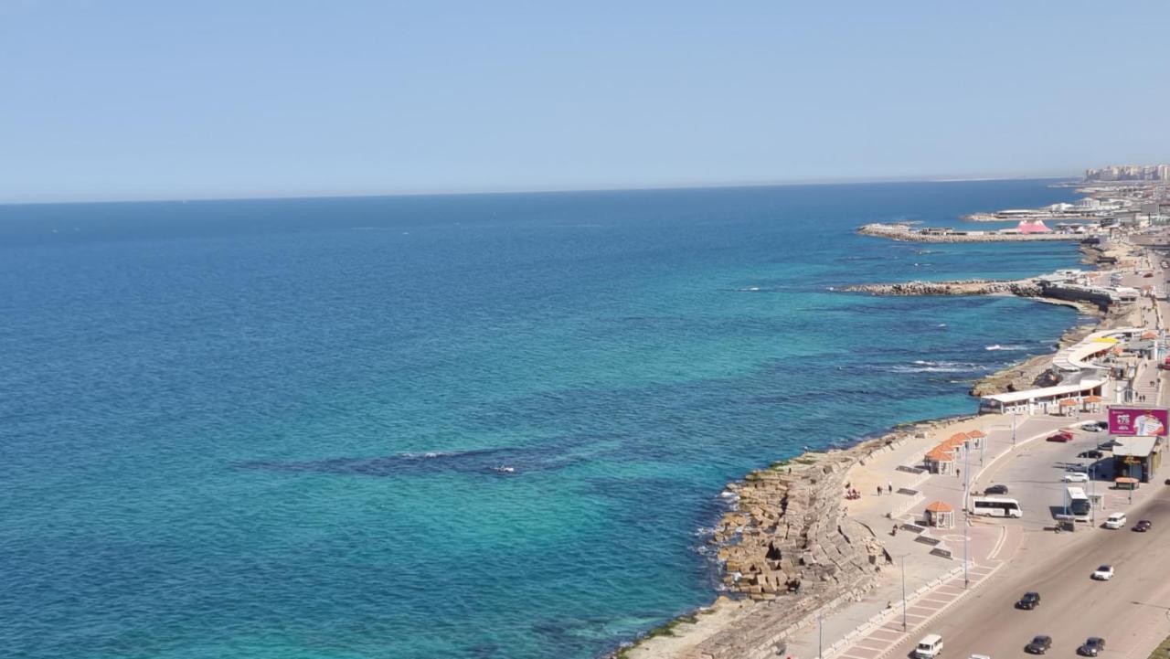 Alex Sea View - Families Only Apartament *
